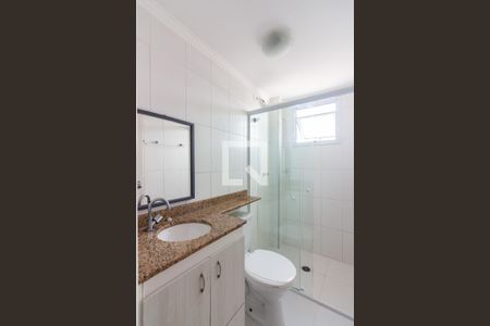 Apartamento à venda com 74m², 3 quartos e 2 vagasBanheiro