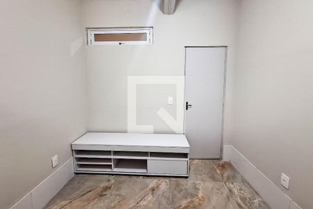Quarto 1 de apartamento para alugar com 2 quartos, 65m² em Badu, Niterói