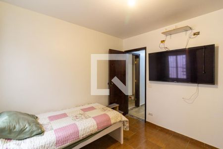 Casa à venda com 240m², 4 quartos e 1 vagaSuíte 1