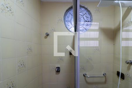 Casa à venda com 240m², 4 quartos e 1 vagaBanheiro da Suíte 2