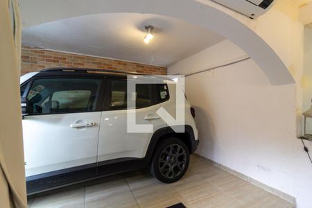 Casa à venda com 240m², 4 quartos e 1 vagaGaragem integrada