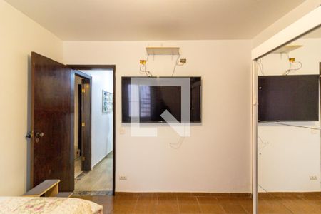 Casa à venda com 240m², 4 quartos e 1 vagaSuíte 1