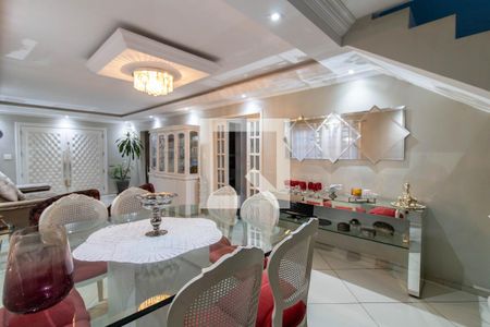 Sala de casa à venda com 5 quartos, 380m² em Vila Sirena, Guarulhos