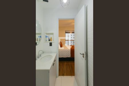 Banheiro da Suíte de apartamento para alugar com 1 quarto, 28m² em Brooklin, São Paulo