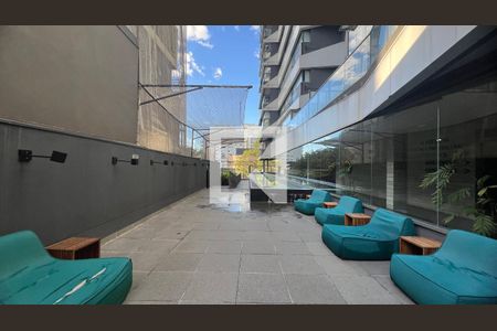 Studio à venda com 19m², 1 quarto e sem vagaPiscina