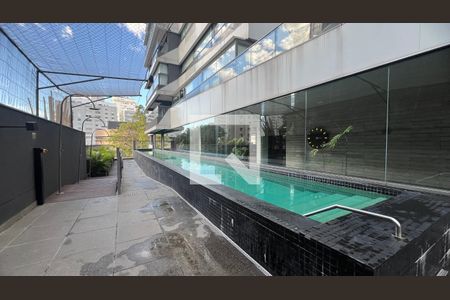 Studio à venda com 19m², 1 quarto e sem vagaPiscina