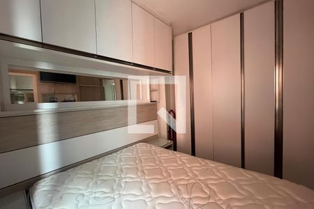 Quarto 1 de apartamento para alugar com 2 quartos, 57m² em José Menino, Santos