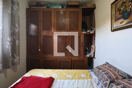 Quarto 1 de casa à venda com 2 quartos, 130m² em Jardim Silvana, Santo André
