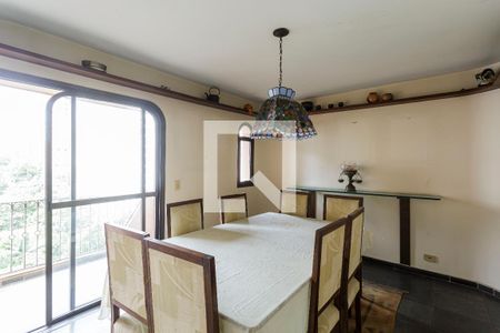 Sala de apartamento à venda com 3 quartos, 210m² em Indianópolis, São Paulo