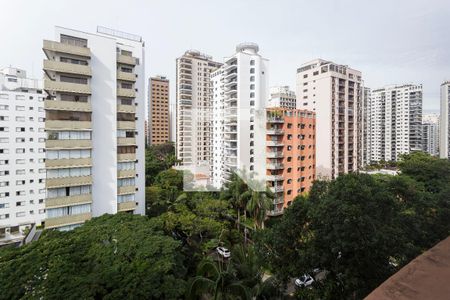 Vista da Varanda de apartamento à venda com 3 quartos, 210m² em Indianópolis, São Paulo