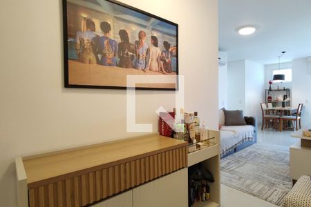 Sala de apartamento à venda com 2 quartos, 80m² em Camorim, Rio de Janeiro