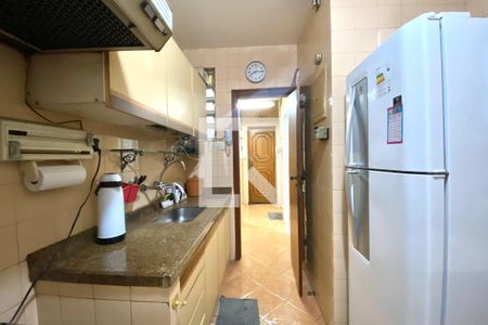 Apartamento para alugar com 100m², 3 quartos e 1 vaga Apartamento para alugar com 100m², 3 quartos e 1 vagaCozinha