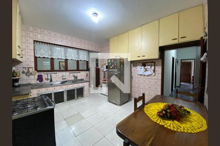 Cozinha de casa à venda com 5 quartos, 175m² em Engenho de Dentro, Rio de Janeiro