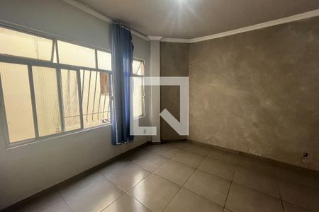 Sala de apartamento para alugar com 1 quarto, 50m² em Penha Circular, Rio de Janeiro