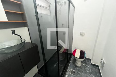 Banheiro de apartamento para alugar com 1 quarto, 50m² em Penha Circular, Rio de Janeiro