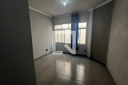 Sala de apartamento para alugar com 1 quarto, 50m² em Penha Circular, Rio de Janeiro