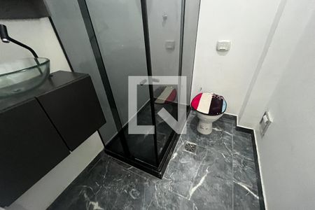 Banheiro de apartamento para alugar com 1 quarto, 50m² em Penha Circular, Rio de Janeiro