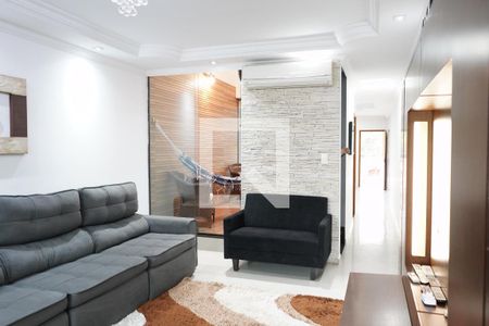 Sala de casa para alugar com 3 quartos, 193m² em Vila Rio Branco, São Paulo