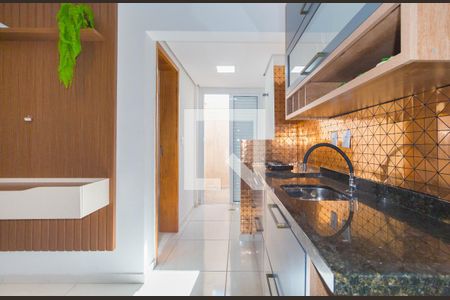 Cozinha de apartamento à venda com 1 quarto, 33m² em Vila Invernada, São Paulo