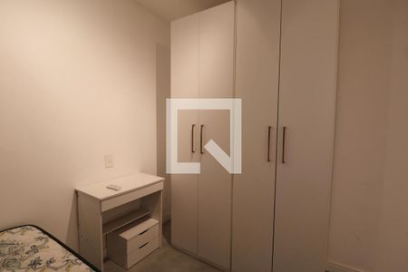 Apartamento para alugar com 71m², 2 quartos e 2 vagasQuarto