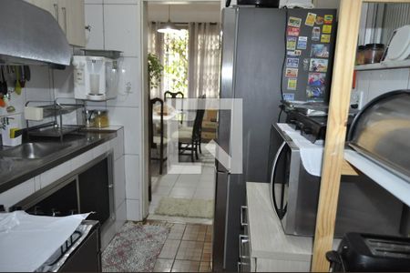 Cozinha de apartamento à venda com 2 quartos, 75m² em Lins de Vasconcelos, Rio de Janeiro