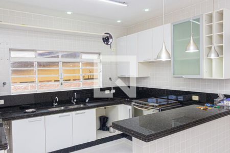 Cozinha de casa para alugar com 5 quartos, 250m² em Jardim Marajoara, São Paulo