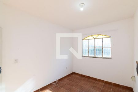 Quarto  de casa para alugar com 1 quarto, 45m² em Campo Grande, Rio de Janeiro