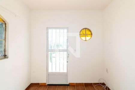 Sala de casa para alugar com 1 quarto, 45m² em Campo Grande, Rio de Janeiro