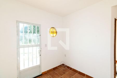 Sala de casa para alugar com 1 quarto, 45m² em Campo Grande, Rio de Janeiro