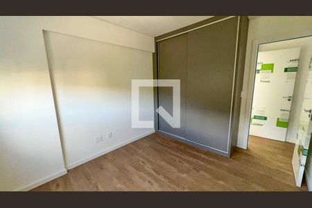 Apartamento à venda com 215m², 4 quartos e 4 vagasSuíte 1