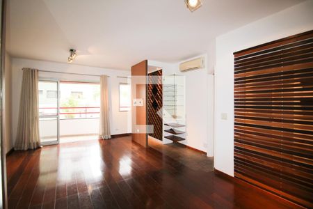 Sala de apartamento para alugar com 2 quartos, 87m² em Indianópolis, São Paulo