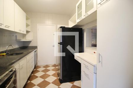 Cozinha de apartamento para alugar com 2 quartos, 87m² em Indianópolis, São Paulo