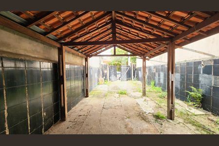 Garagem de casa à venda com 3 quartos, 108m² em Parque Centenário, Jundiaí
