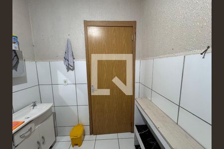 Apartamento à venda com 48m², 2 quartos e 1 vaga Apartamento à venda com 48m², 2 quartos e 1 vagaBanheiro