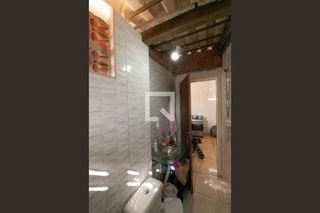 Corredor de casa à venda com 5 quartos, 200m² em Jaqueline, Belo Horizonte