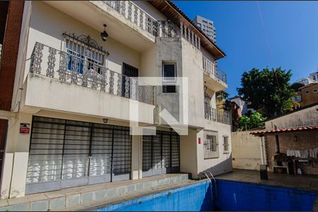 Piscina de casa para alugar com 5 quartos, 452m² em Vila Mariana, São Paulo