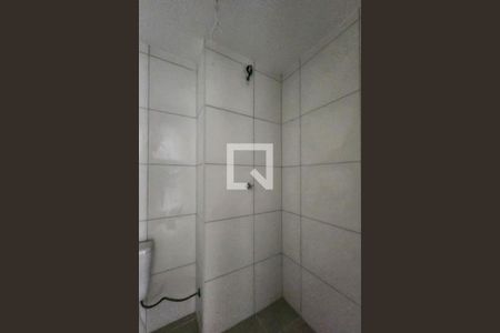 Banheiro  de apartamento à venda com 2 quartos, 34m² em Parque Bristol, São Bernardo do Campo