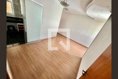 Sala de apartamento à venda com 3 quartos, 72m² em Castelo, Belo Horizonte