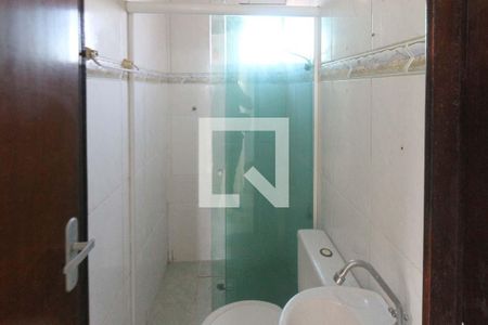 Banheiro de apartamento para alugar com 1 quarto, 28m² em Jardim Sapopemba, São Paulo
