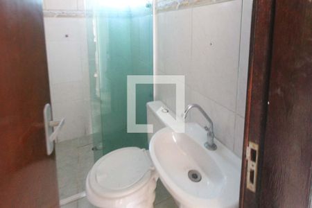 Banheiro de apartamento para alugar com 1 quarto, 28m² em Jardim Sapopemba, São Paulo