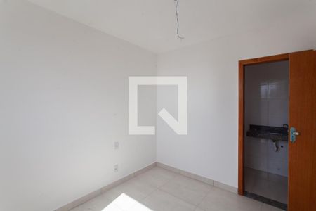 Suíte de apartamento à venda com 3 quartos, 140m² em Heliópolis, Belo Horizonte