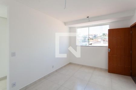 Sala 1 de apartamento à venda com 3 quartos, 140m² em Heliópolis, Belo Horizonte