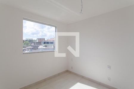 Suíte de apartamento à venda com 3 quartos, 140m² em Heliópolis, Belo Horizonte