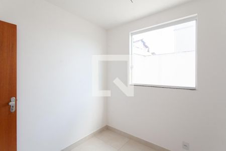 Quarto 2 de apartamento à venda com 3 quartos, 140m² em Heliópolis, Belo Horizonte