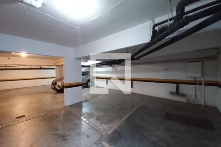 Garagem de apartamento para alugar com 1 quarto, 60m² em Nova Campinas, Campinas