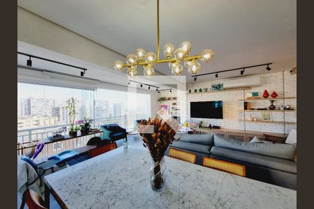 Sala de Jantar de apartamento à venda com 3 quartos, 200m² em Vila Suzana, São Paulo