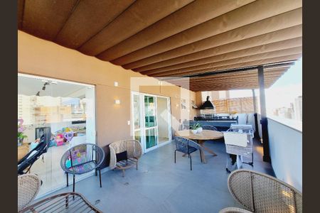 Varanda da Sala de apartamento à venda com 3 quartos, 200m² em Vila Suzana, São Paulo