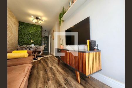 Sala de apartamento para alugar com 2 quartos, 62m² em Vila Olímpia, São Paulo