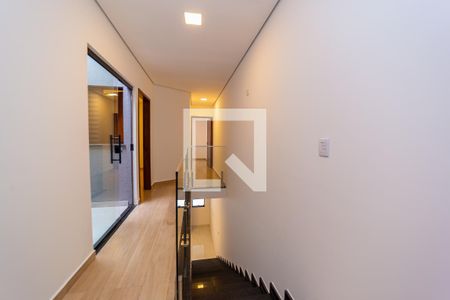 Corredor de casa à venda com 3 quartos, 137m² em Jardim Aricanduva, São Paulo