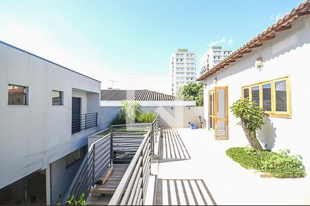 Quintal de casa à venda com 3 quartos, 340m² em Parque Sao Diogo, São Bernardo do Campo
